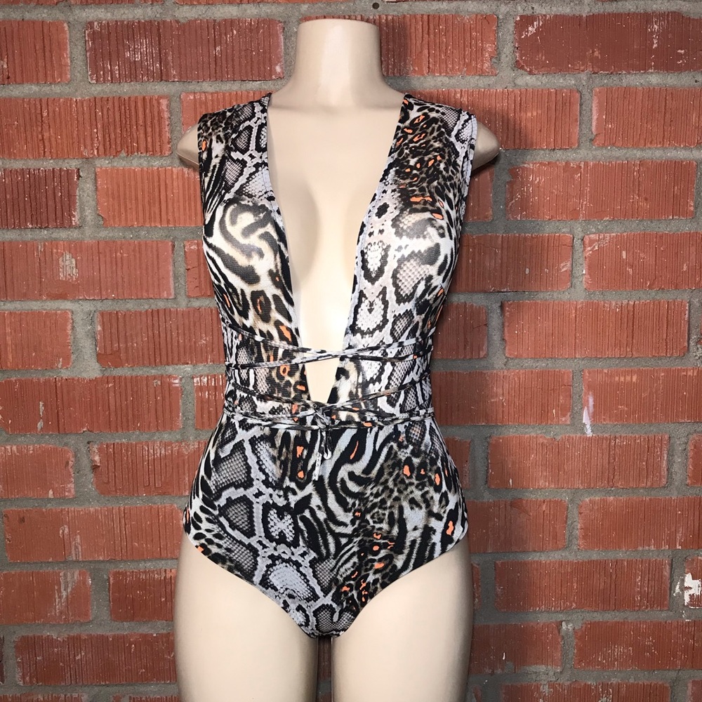 Dream In Leopard Bikini🌺 - Picture 3 of 7